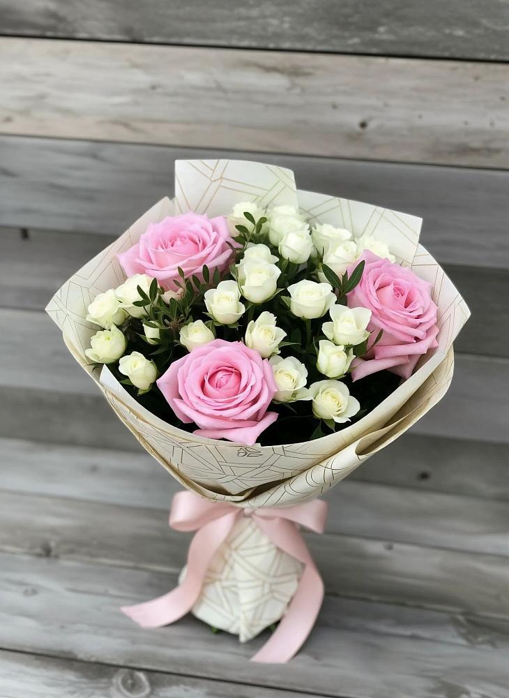 Букет цветов из: Розы в Нечаевке