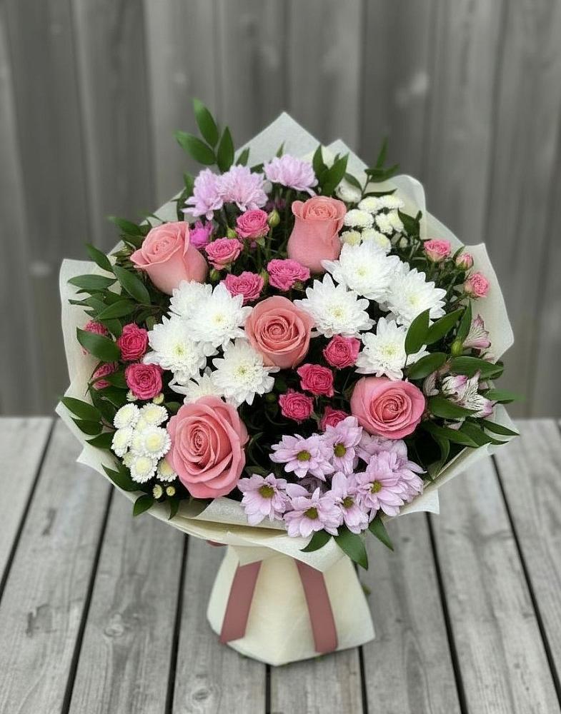 Букет цветов из: Альстромерии, Гвоздики, Розы и Хризантемы в Нечаевке