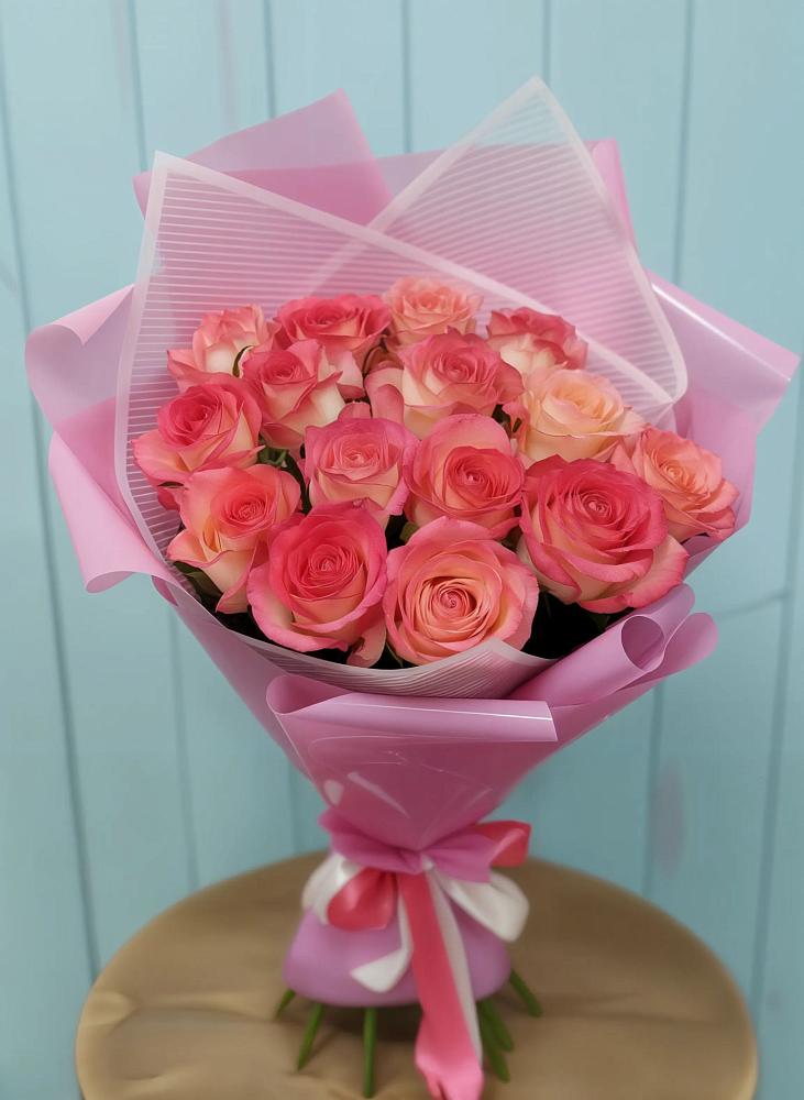 Букет 15 Розовых роз Равель в Нечаевке