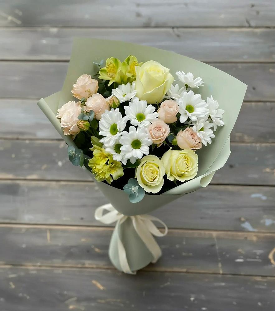 Букет цветов из: Альстромерии, Розы и Хризантемы в Нечаевке
