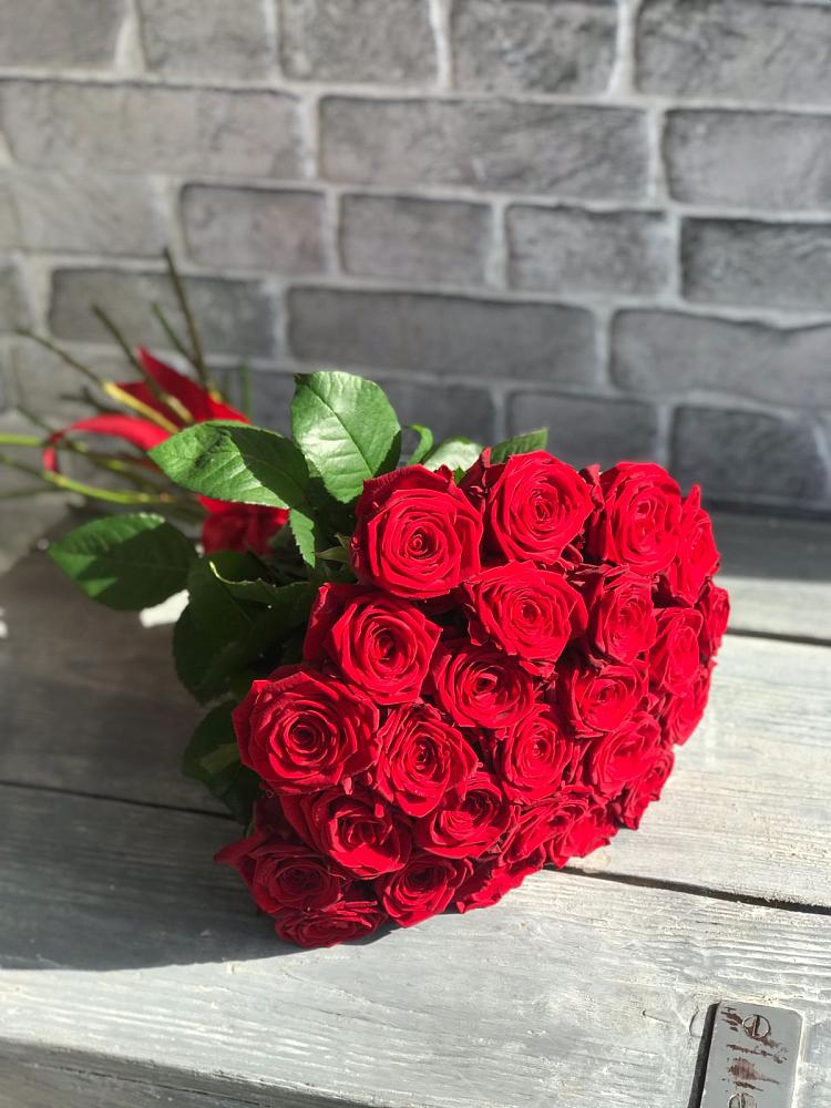 Букет Красные розы Фридом в Нечаевке
