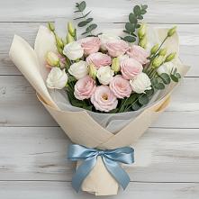 Букет цветов из:  Лизиантусы в Нечаевке