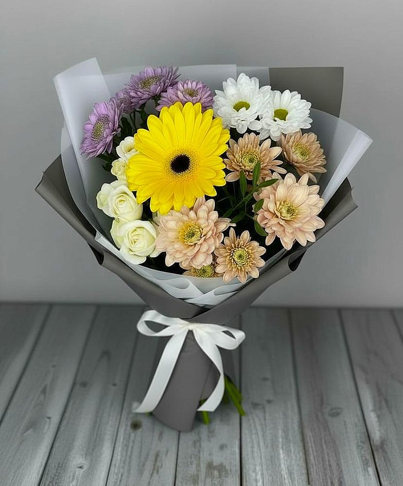 Букет цветов из: Розы, Герберы и Хризантемы в Нечаевке