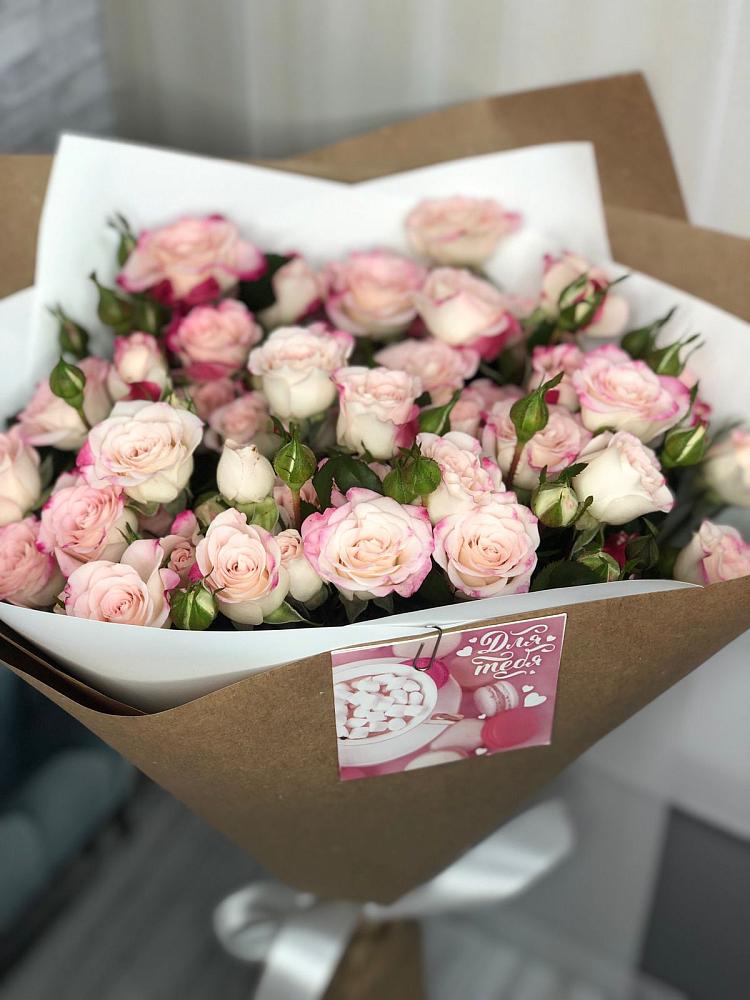 Букет цветов из: Розы в Нечаевке