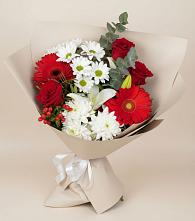 Букет цветов из:  Розы, Хризантемы, Герберы и Лилии в Нечаевке
