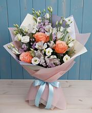 Букет цветов из:  Лизиантусы, Розы, Альстромерии и Гипсофила в Нечаевке
