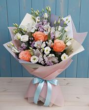 Букет цветов из:  Лизиантусы, Розы, Альстромерии и Гипсофила в Нечаевке