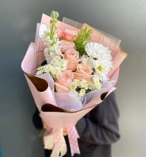 Букет цветов из:  Хризантемы и Розы в Нечаевке