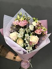 Букет цветов из:  Альстромерии, Розы и Лизиантусы в Нечаевке