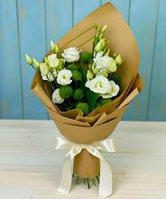 Букет цветов из:  Хризантемы и Лизиантусы #REPLACE_PRED# Нечаевке