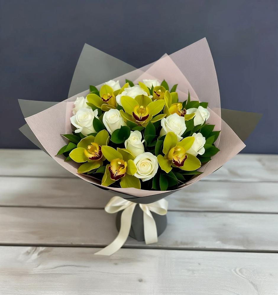 Букет цветов из: Орхидеи и Розы в Нечаевке