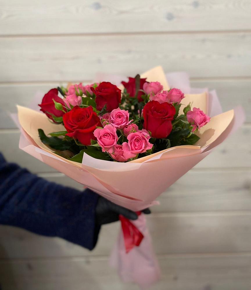 Букет цветов из: Розы в Нечаевке