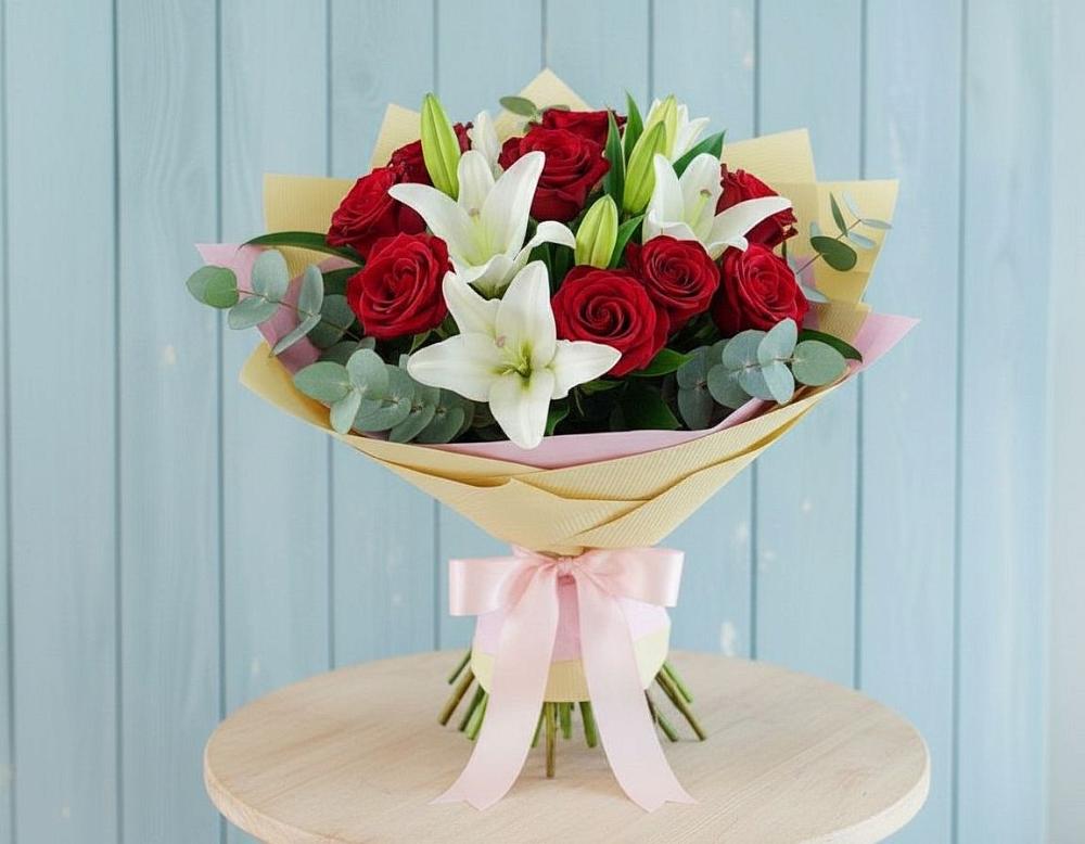 Букет цветов из: Лилии и Розы в Нечаевке