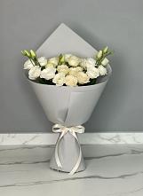 Букет цветов из:  Розы и Лизиантусы в Нечаевке